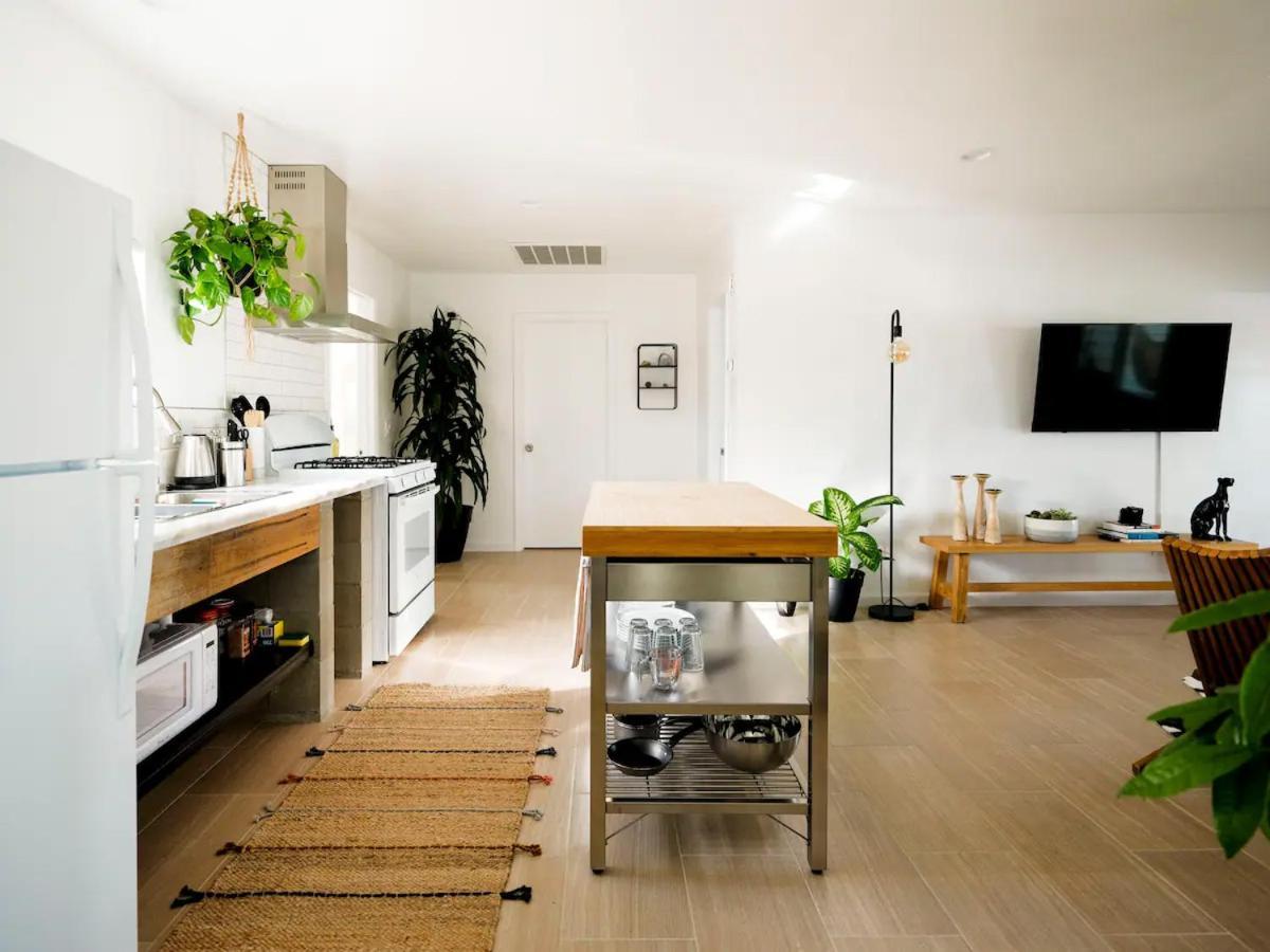The Zen - Outdoor Shower, Gas Fireplace, Walkable To Shops & Restaurants Joshua Tree Exterior foto